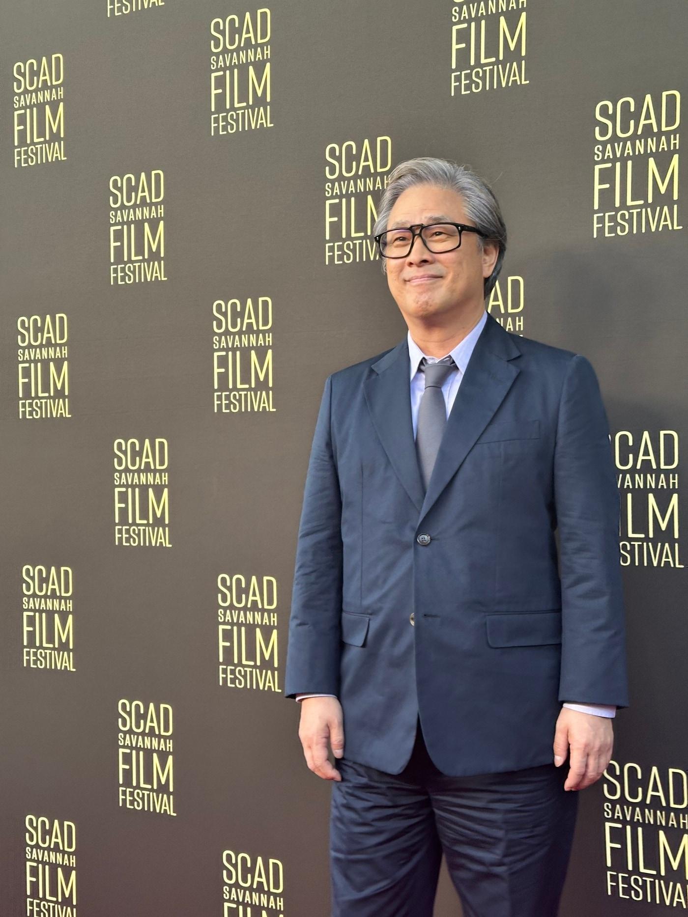 본문 이미지 - &#39;어쩔수가없다&#39; 사바나 영화제