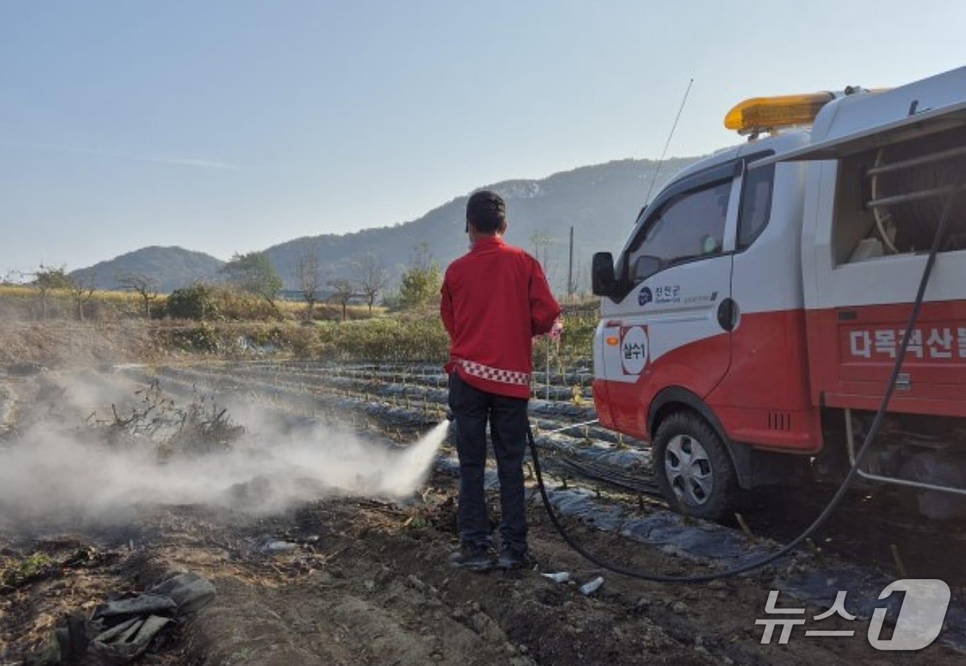 충북 진천군 산불예방 활동 모습.&#40;진천군 제공, 재판매 및 DB금지&#41;/뉴스1