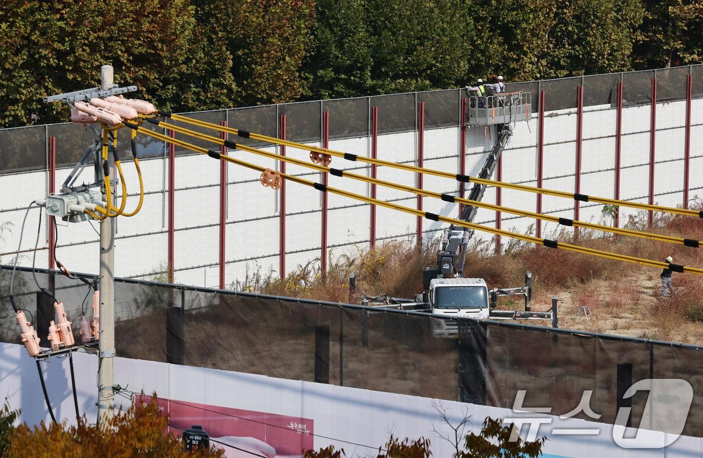 본문 이미지 - 서울 시내 공사 현장 모습. 2025.11.6 ⓒ 뉴스1 오대일 기자