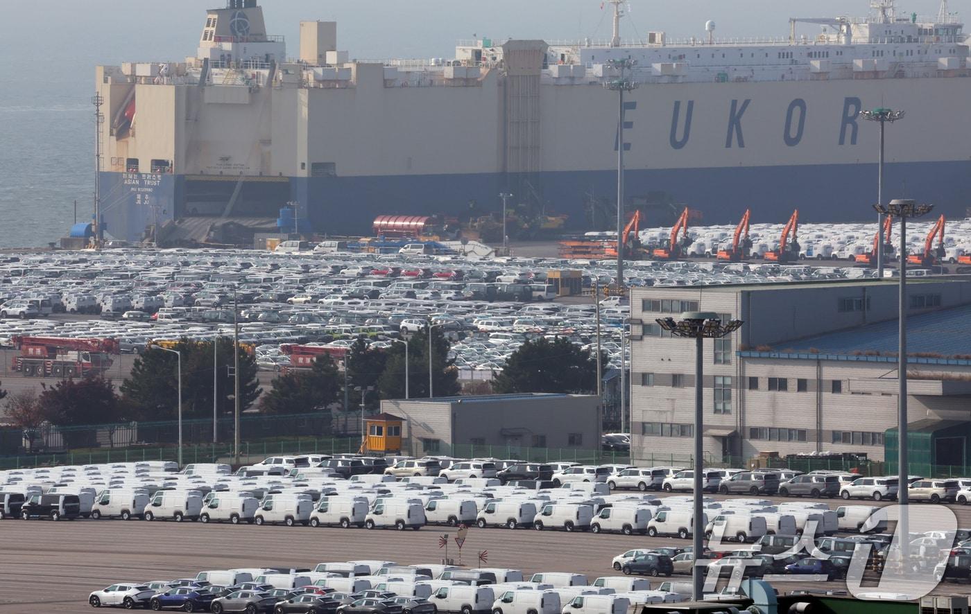  평택항 모습. 2025.11.6/뉴스1 ⓒ News1 김명섭 기자