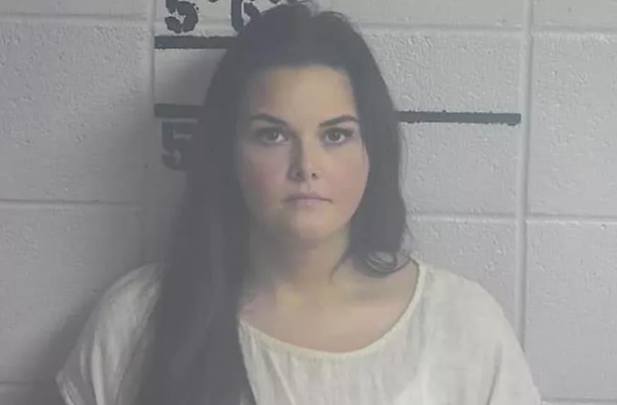 미국 켄터키주 애디어 카운티 청소년보호센터 영어교사 엘레나 바딘&#40;28&#41;. 출처-THE SUN