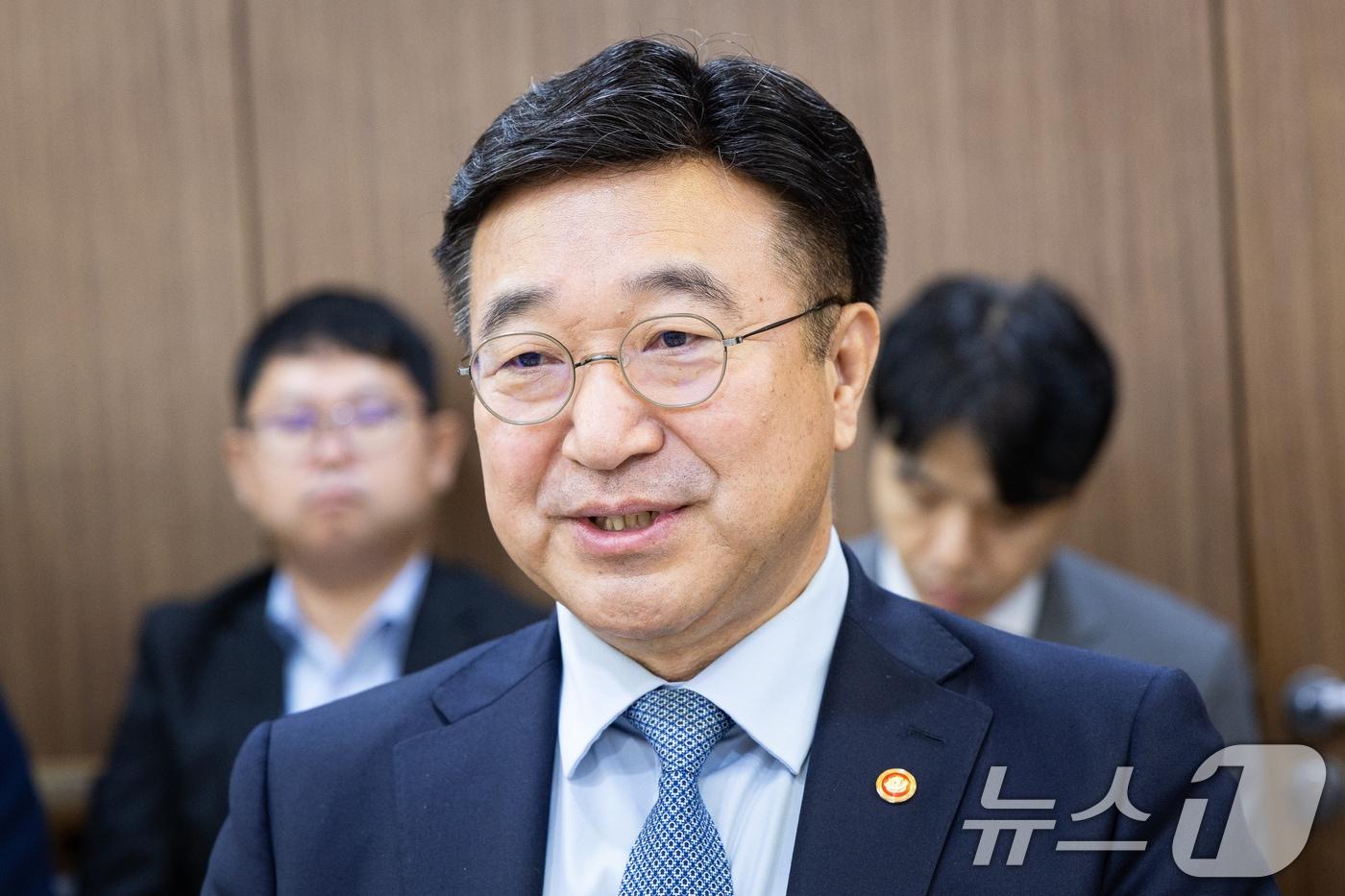 윤호중 행정안전부 장관 모2025.11.7/뉴스1 ⓒ News1 유승관 기자