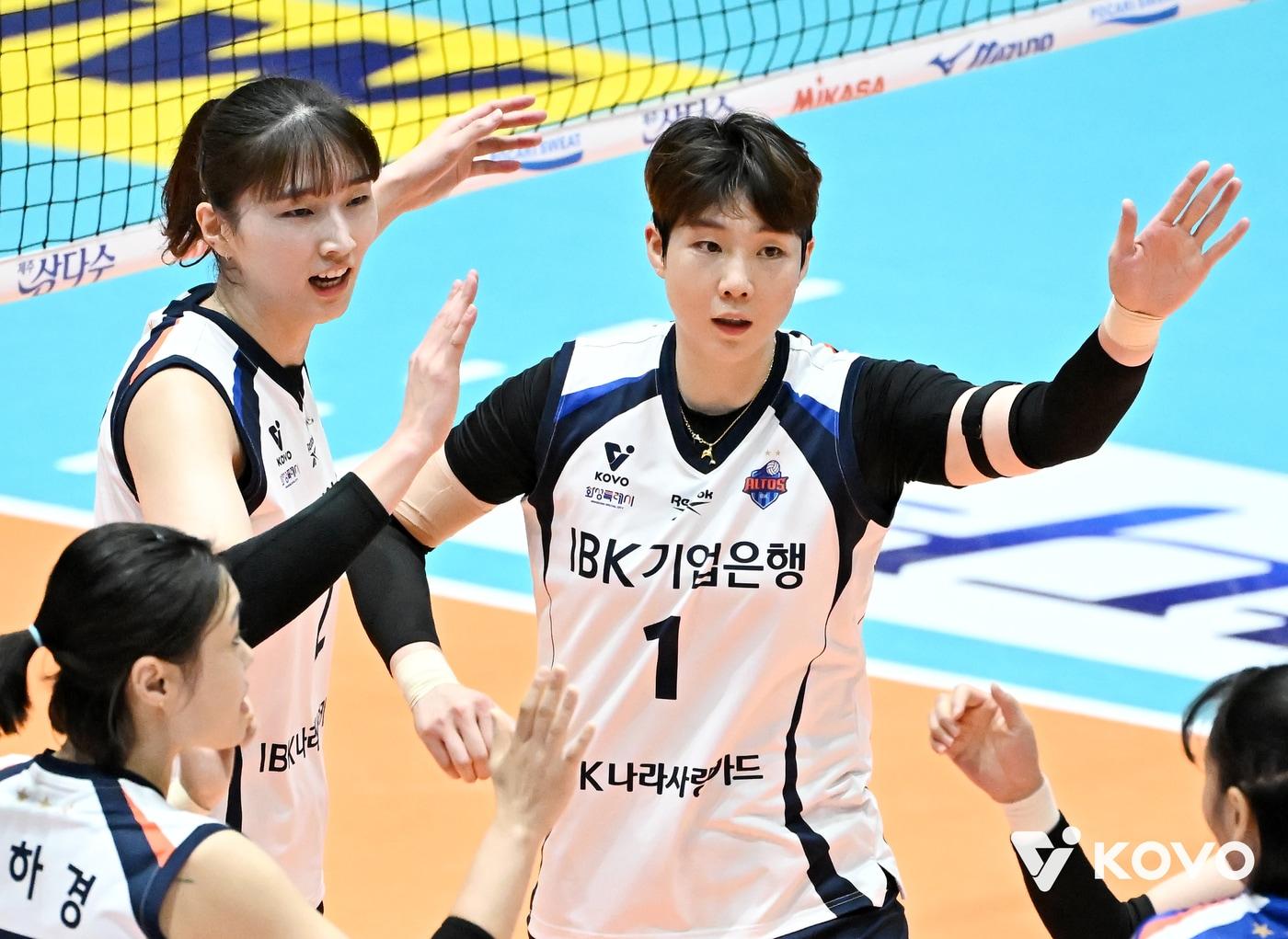 본문 이미지 - 어깨부상으로 시즌 아웃을 당한 이소영(KOVO 제공)