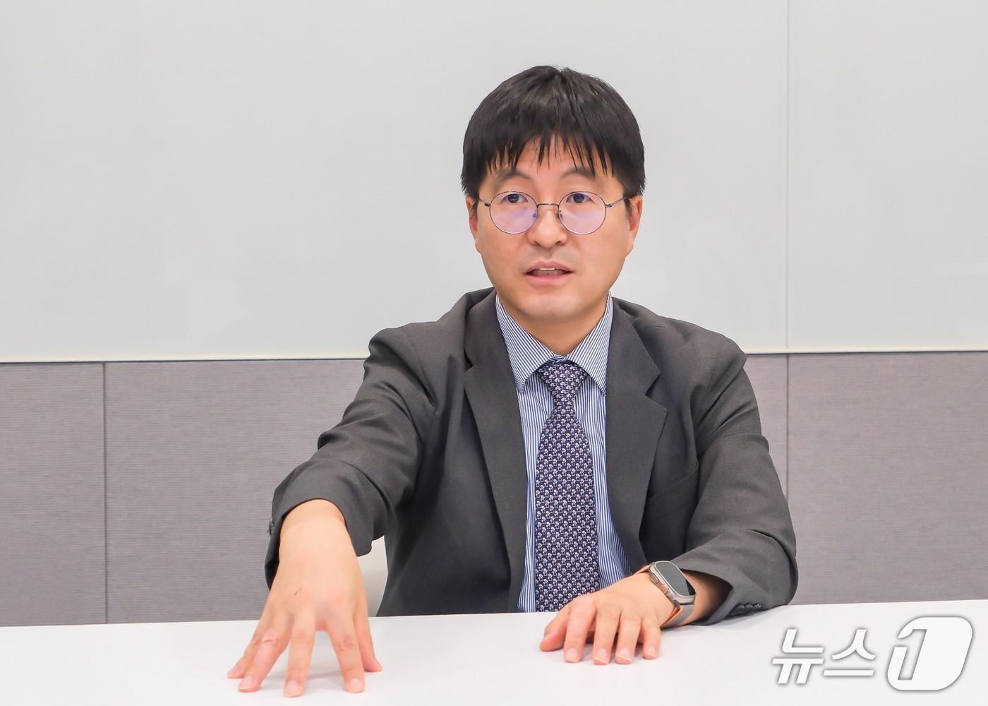 본문 이미지 - 허정호 고신대학교복음병원 심혈관센터장(심장내과 교수)가 이상지지혈증에 대해 설명하고 있다./뉴스1