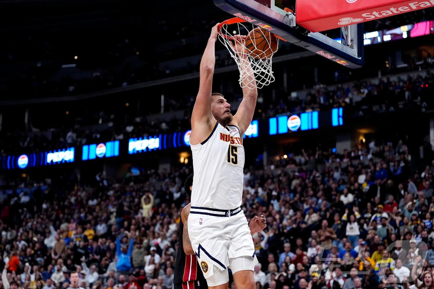 니콜라 요키치의 덩크슛. ⓒ 로이터=뉴스1