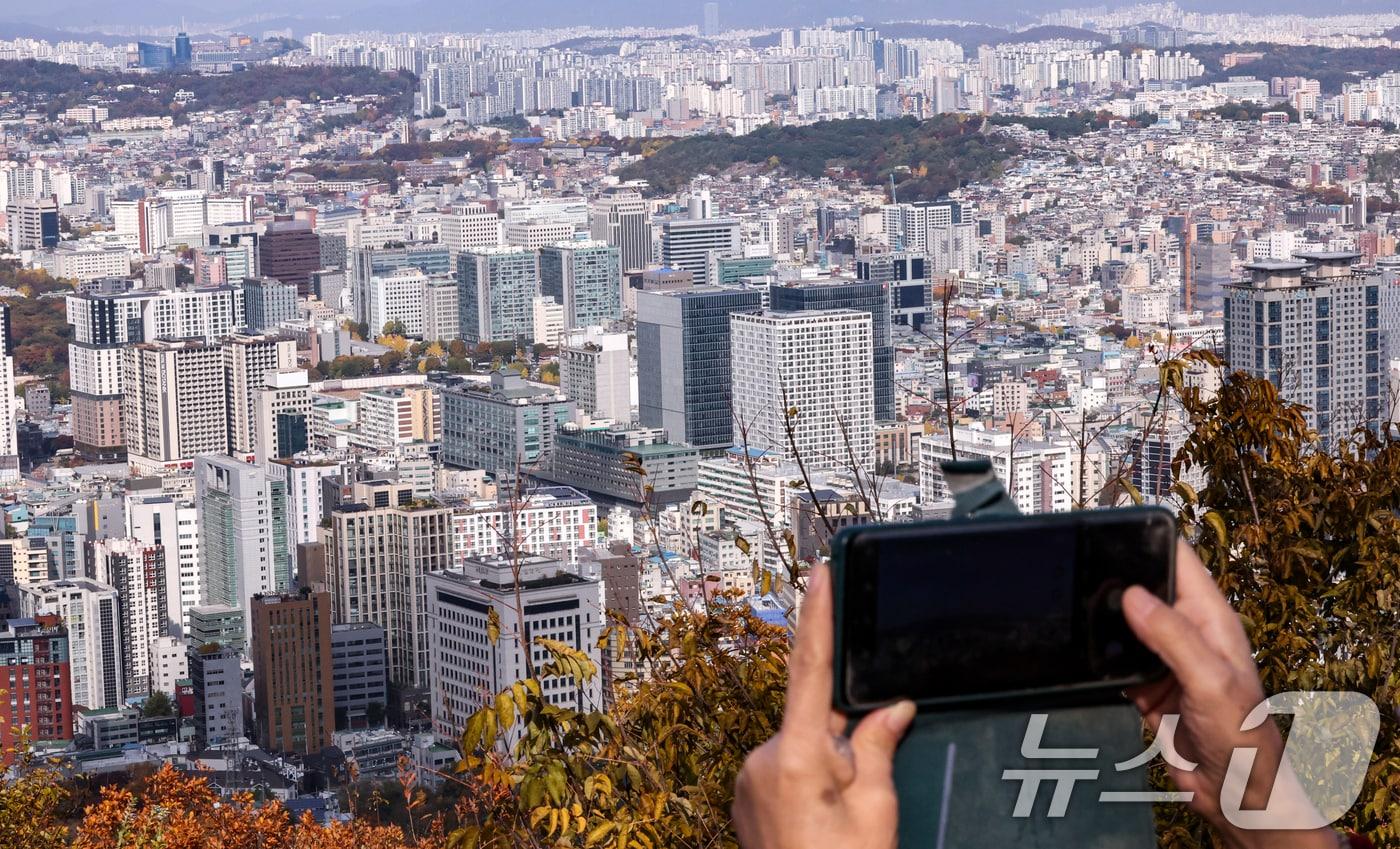 서울 남산에서 바라본 아파트 단지 모습. (자료사진) /뉴스1 ⓒ News1 이호윤 기자