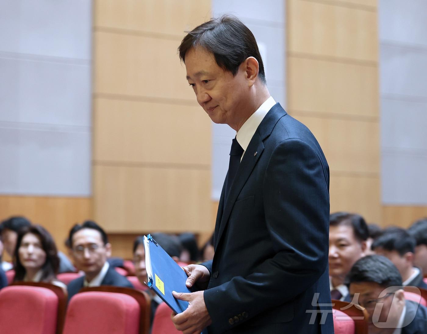 본문 이미지 - 이찬진 금융감독원장 2025.12.1/뉴스1 ⓒ News1 구윤성 기자