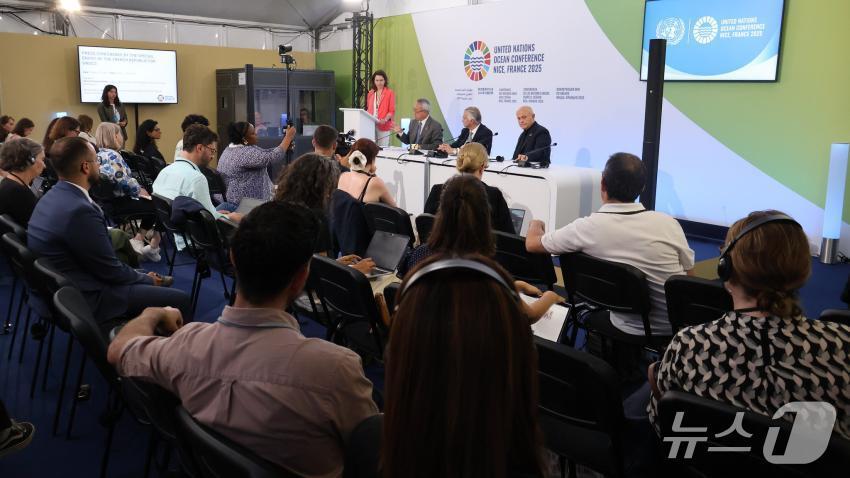 본문 이미지 - 지난 6월 프랑스 니스에서 열린 2025 유엔해양 총회 모습. 출처: 유엔