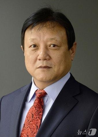 본문 이미지 - LG상남언론재단 이준희 이사장.