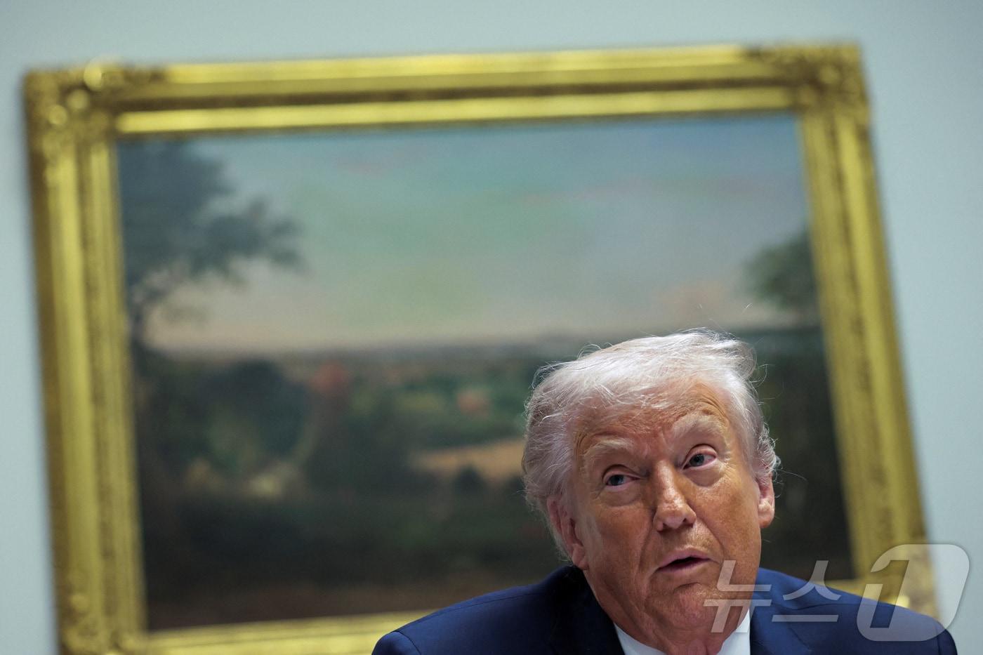 10일&#40;현지시간&#41; 도널드 트럼프 미국 대통령이 워싱턴DC 백악관에서 미국 재계 지도자들과 만나고 있다. 2025.12.10 ⓒ 로이터=뉴스1 ⓒ News1 김지완 기자