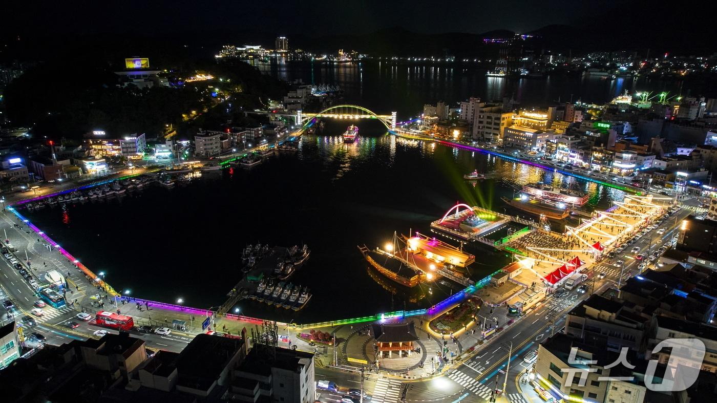강구안 나이트 프린지 전경.&#40;통영시 제공. 재판매 및 DB금지&#41;