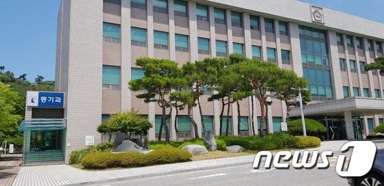 본문 이미지 - 대전지법 서산지원 전경. / 뉴스1