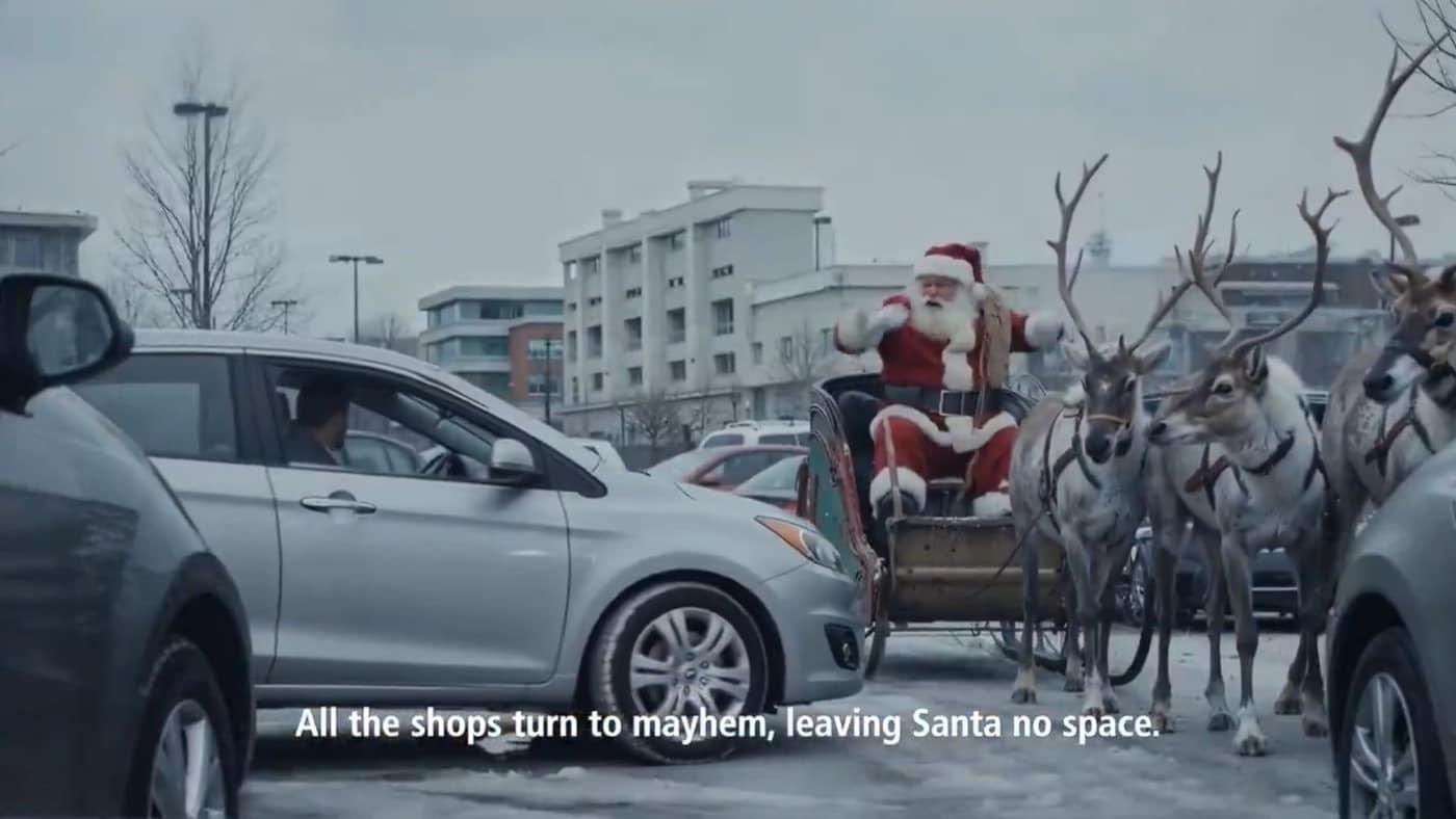 맥도날드 네덜란드가 인공지능&#40;AI&#41;을 이용해 제작한 2025년 크리스마스 광고.