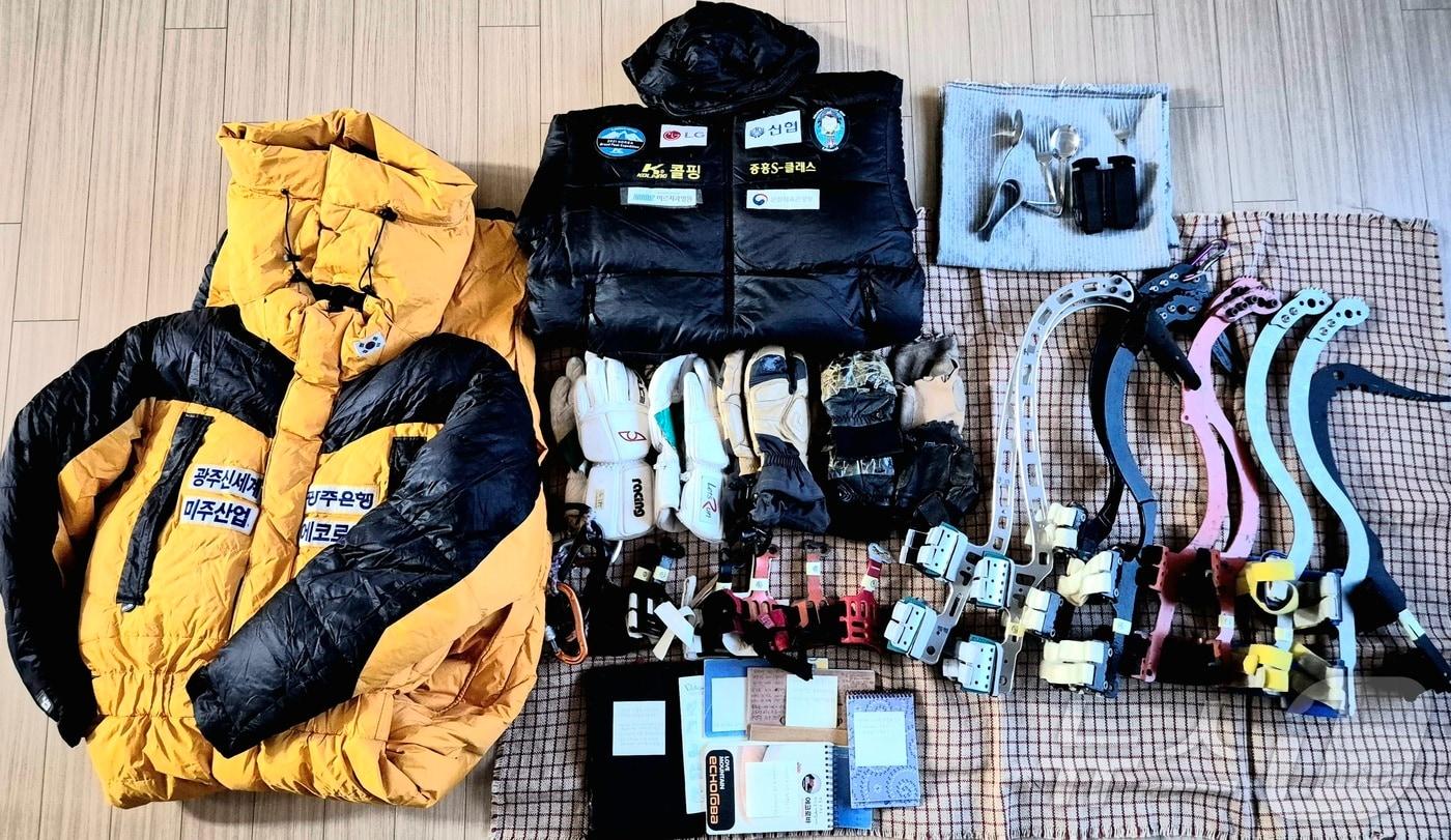 장애인 세계 최초로 히말라야 14좌·7대륙 최고봉을 완등한 산악인 김홍빈&#40;1964∼2021년&#41;의 등반 자료가 국가유산청 주관 제회 예비문화유산 발굴 공모전에서 최우수상을 수상했다.&#40;사단법인 김홍빈과 희망만들기 제공, 재배포 및 DB 금지&#41; /뉴스