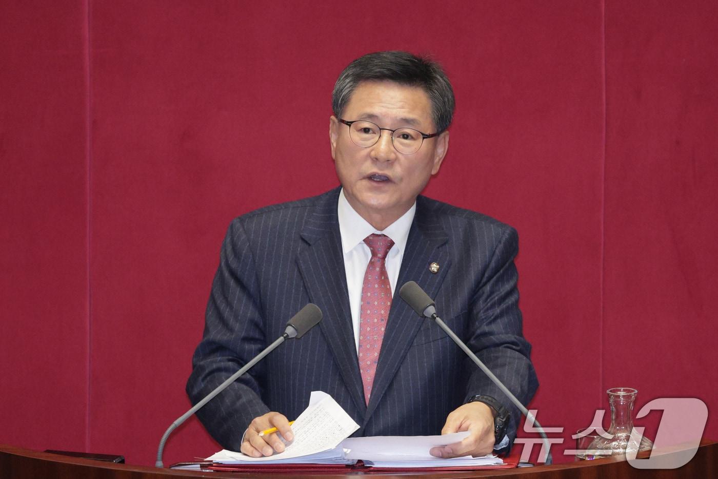 본문 이미지 - 이헌승 국민의힘 의원. 2025.12.12 ⓒ 뉴스1 신웅수 기자