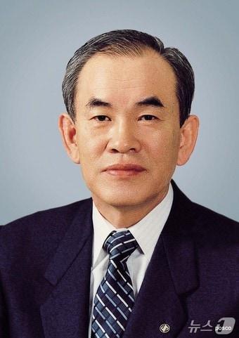 본문 이미지 - 황경노 전 포스코 회장&#40;포스코그룹 제공&#41;