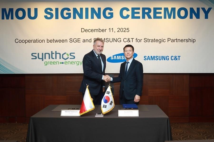 본문 이미지 - 삼성물산과 신토스그린에너지 유럽 SMR 개발 협력을 위한 업무협약.&#40;왼쪽부터 미하우 소워보프 신토스그린에너지 회장, 오세철 삼성물산 대표이사 사장&#41;/&#40;삼성물산 제공&#41; 뉴스1 ⓒ News1 