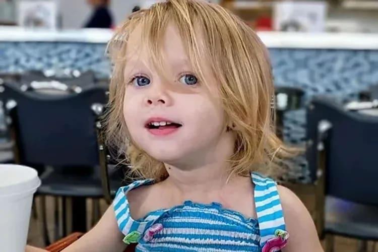 본문 이미지 - 반려견에게 공격당해 사망한 록린 로즈 맥과이어&#40;2&#41;. &#40;고펀드미 갈무리&#41;