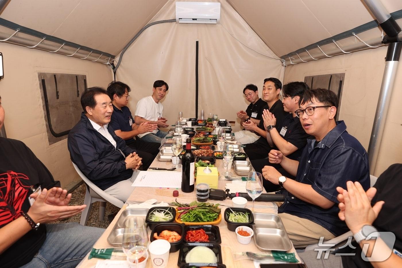 충북 진천군 청년 톡톡 소통 릴레이 행사 모습.(진천군 제공, 재판매 및 DB금지)/뉴스1