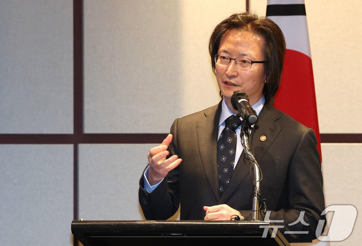 주병기 공정거래위원장이 15일 오전 서울 용산구 그래드하얏트 서울에서 열린 주한미국상공회의소의 공정거래위원장 초청 정책간담회에 참석해 강연하고 있다. 2025.12.15/뉴스1 ⓒ News1 이광호 기자