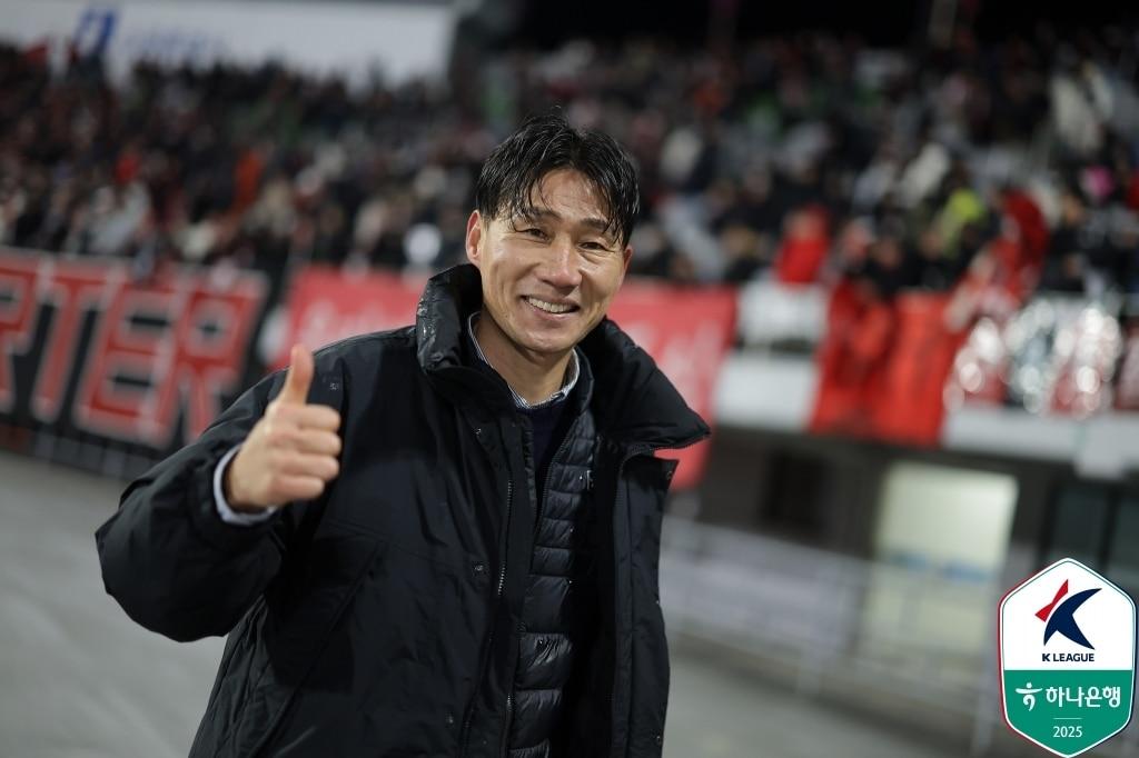 본문 이미지 - 이영민 부천 감독(한국프로축구연맹 제공) 