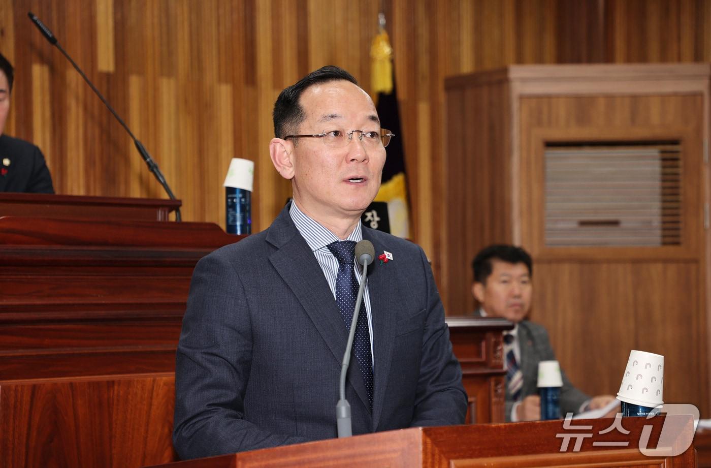 충북 영동군의회 이수동 의원  (영동군의회 제공. 재판매 및 DB금지) /뉴스1