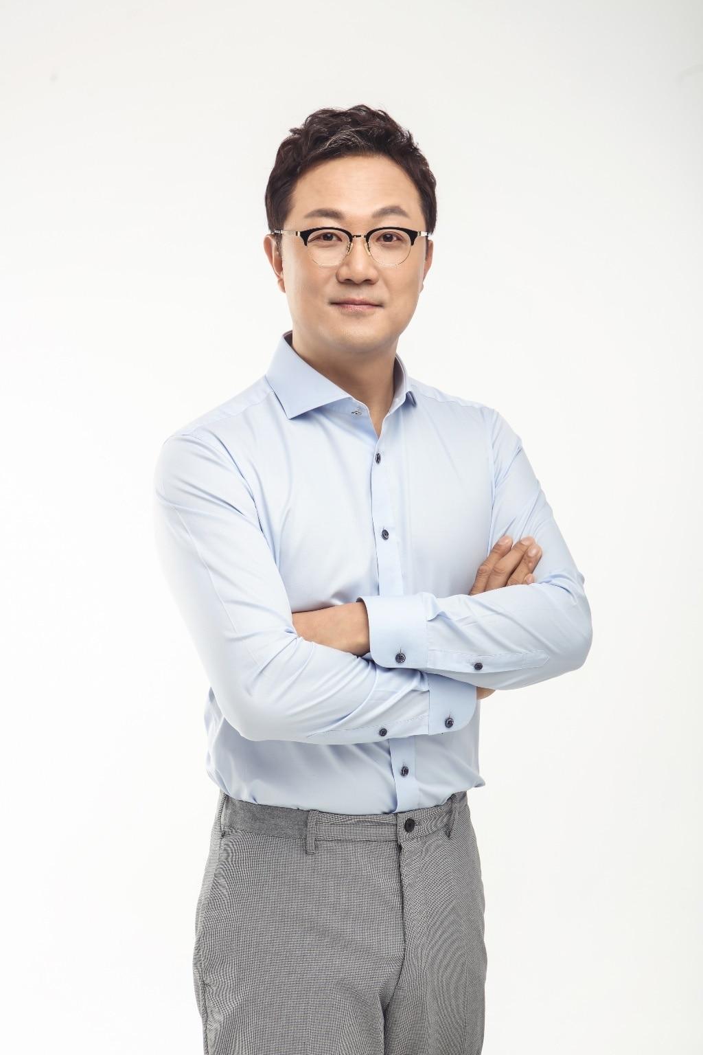 본문 이미지 - 성우 안지환 / 크리오스엔터테인먼트