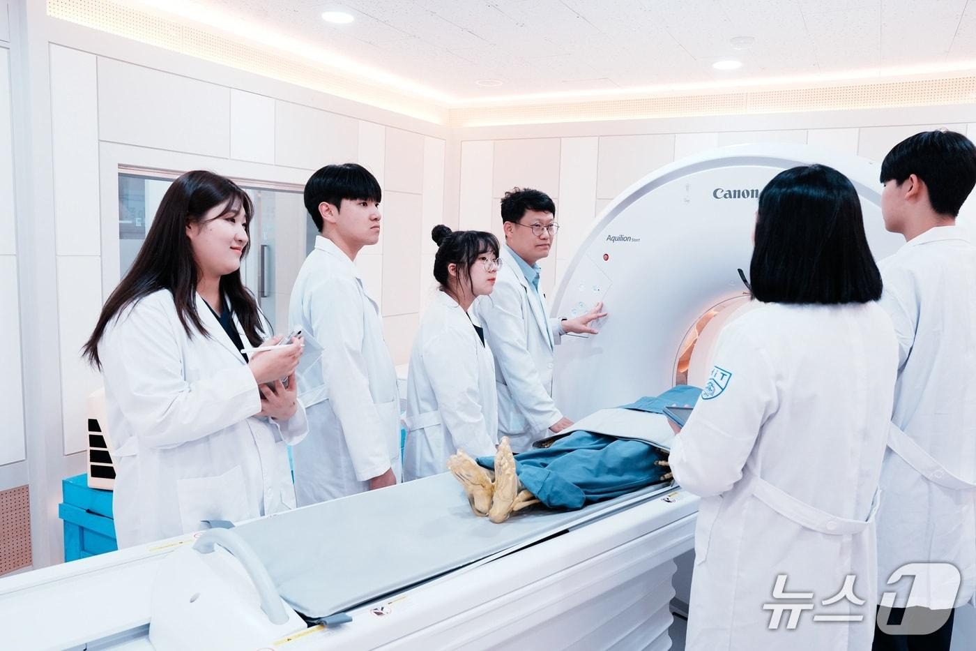 대전보건대학교는 작업치료사 국가시험 전원 합격과 물리치료사 전국 수석 합격이라는 특별한 성과가 있었다. 치위생사·임상병리사·치기공사 등 여러 직종에서 전국 평균을 상회하는 합격률이 이어졌다. (대전보건대 제공.재판매 및 DB금지)/뉴스1 