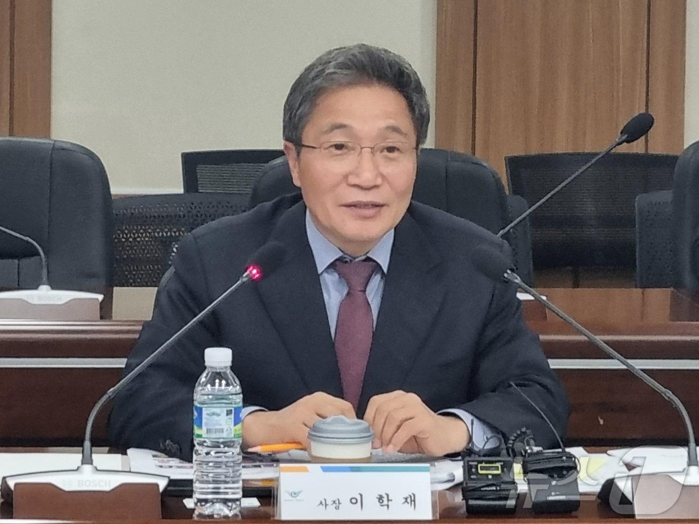 본문 이미지 - 이학재 인천국제공항공사 사장이 16일 오전 인천 중구 공항청사에서 열린 기자간담회에서 발언하고 있다. (인천국제공항공사 제공. 재판매 및 DB 금지) 2025.12.16/뉴스1