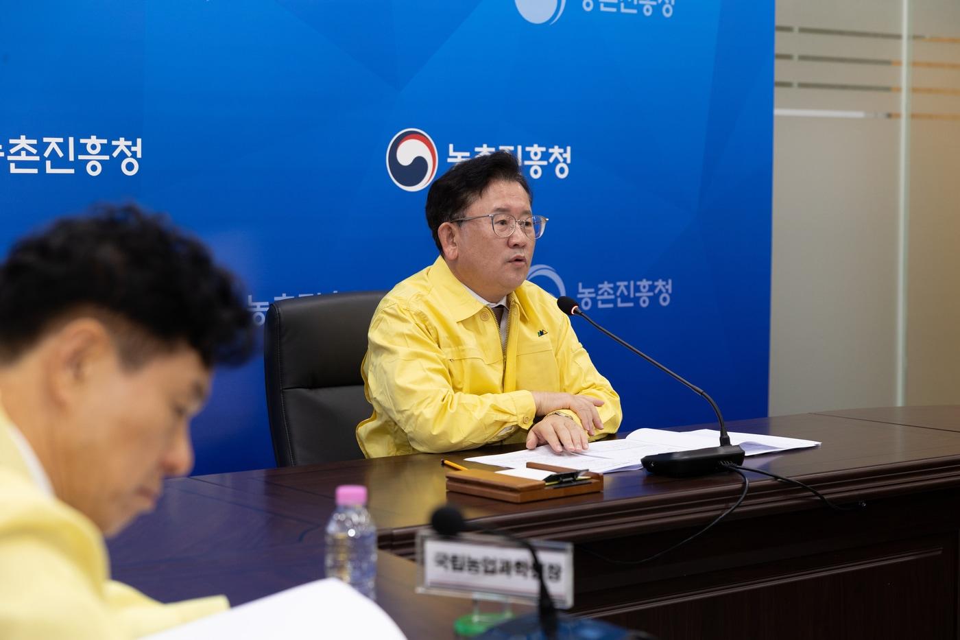 이승돈 농촌진흥청장이 17일 농진청 본청에서 열린 '겨울철 농업재해 및 농업인 안전 점검 회의'에서 발언하고 있다. (농촌진흥청 공. 재판매 및 DB금지) 2025.12.17 /뉴스1