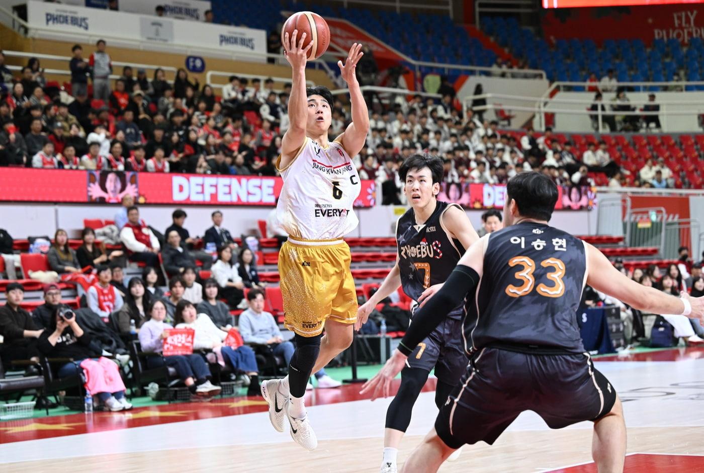 안양 정관장의 박지훈. (KBL 제공)