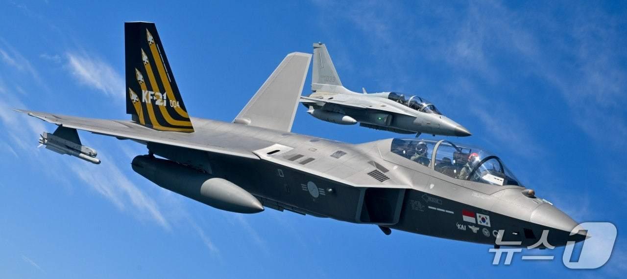 본문 이미지 - KF-21 사진(앞) (한국항공우주산업 제공)