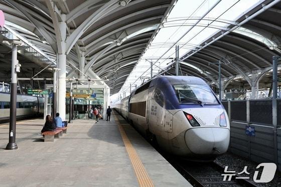 본문 이미지 - KTX오송역./뉴스1