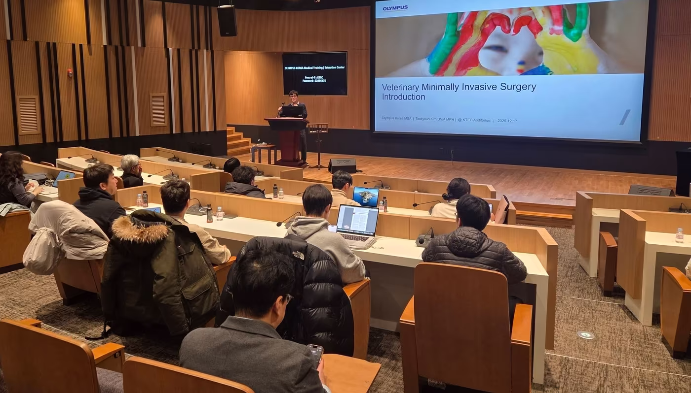 수의사 중심 동물병원 네트워크 코벳이 지난 17일 한국 의료 트레이닝 센터에서 동물병원 복강경 술기 세미나를 개최했다(코벳 제공). ⓒ 뉴스1