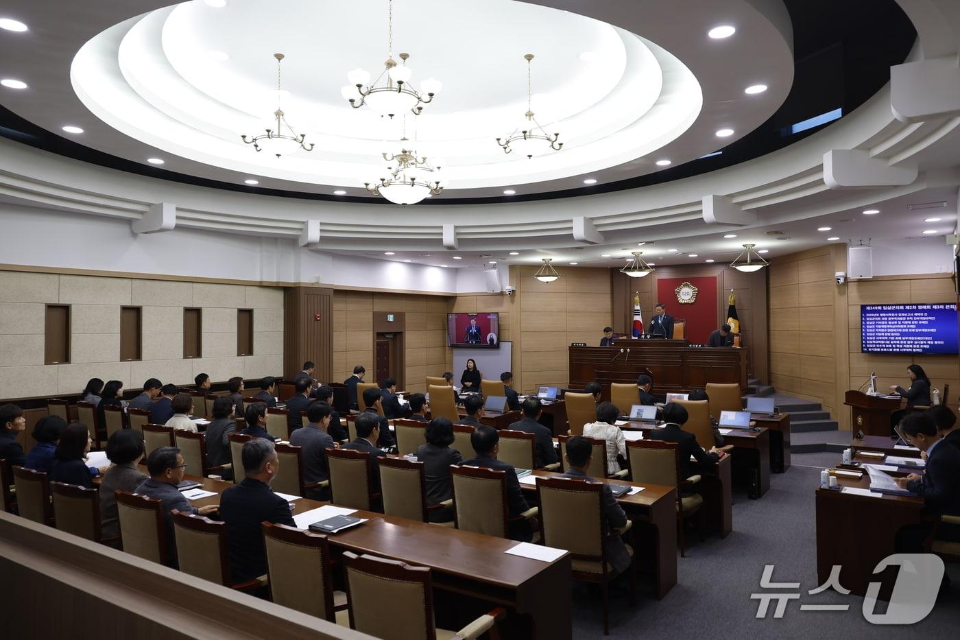 19일 전북 임실군의회가 제349회 제2차 정례회 일정을 마치고 2025년도 의사일정을 마무리했다.(의회제공, 재판매 및 DB금지)2025.12.19/뉴스1