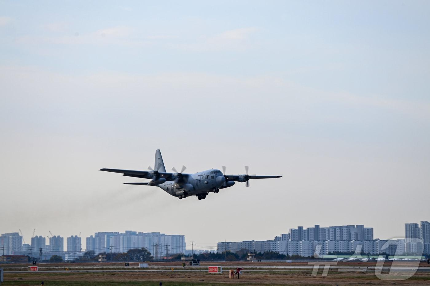 본문 이미지 - 공군 C-130H 수송기. (공군 제공. 재판매 및 DB 금지) /뉴스1