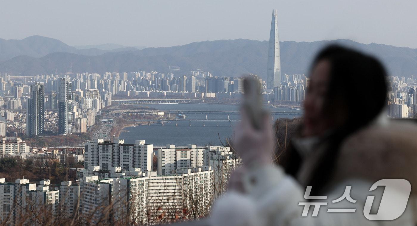 서울 남산에서 바라본 아파트 단지 모습. 2025.12.2/뉴스1 ⓒ News1 박지혜 기자