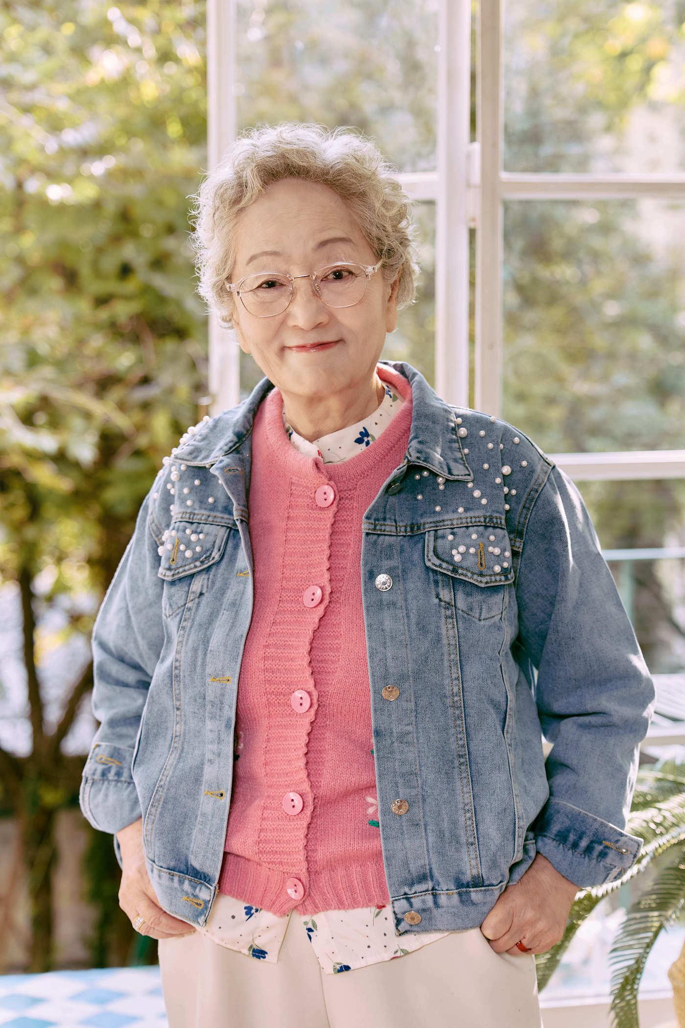 본문 이미지 - 연극 '노인의꿈'에 출연하는 배우 김영옥(수컴퍼니 제공)