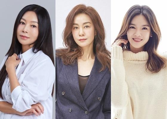 본문 이미지 - (왼쪽부터) 황신혜, 장윤정, 정가은