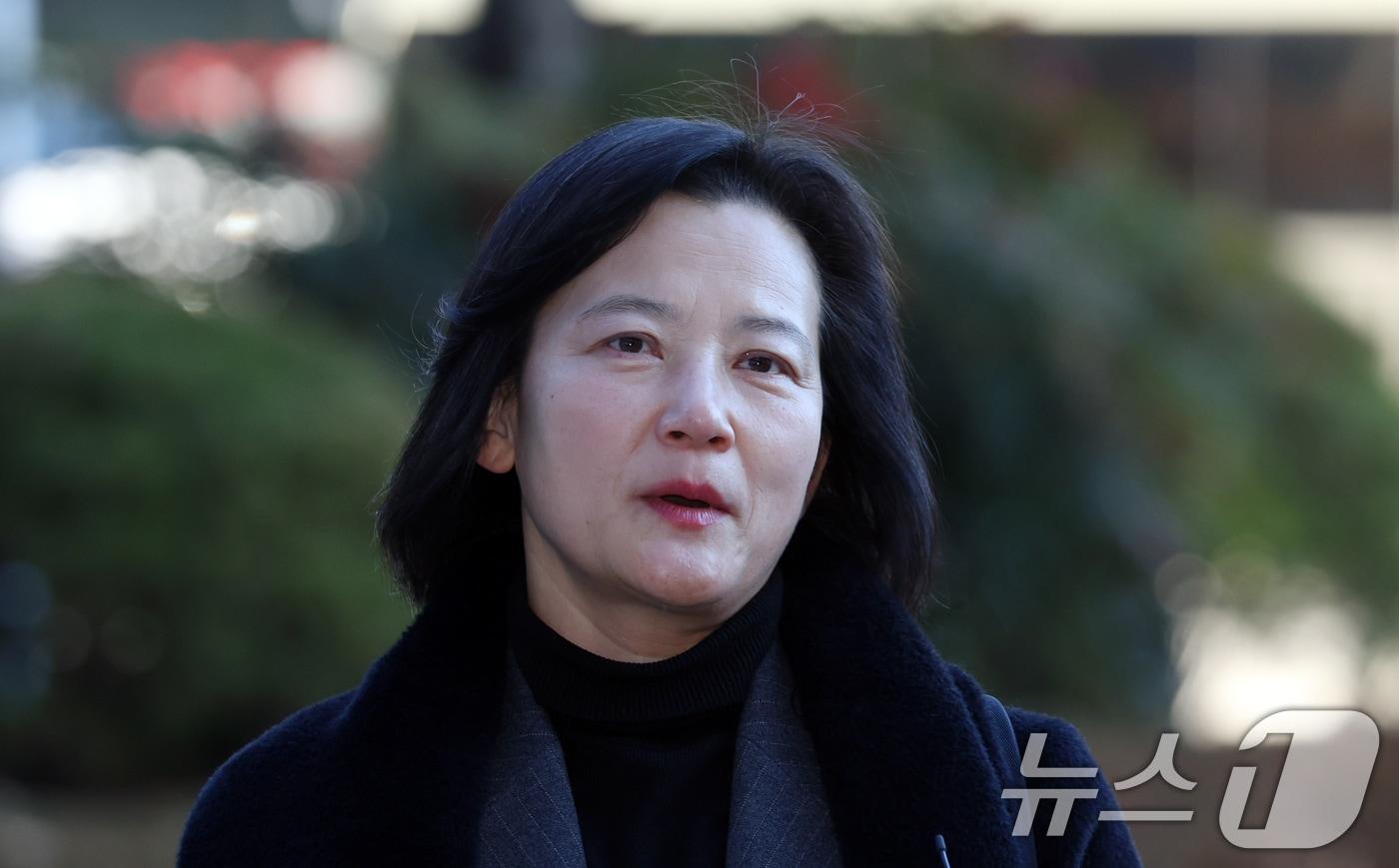 본문 이미지 - 법무부 인사에서 고검 검사급 보직으로 사실상 강등된 정유미 검사장. ⓒ 뉴스1