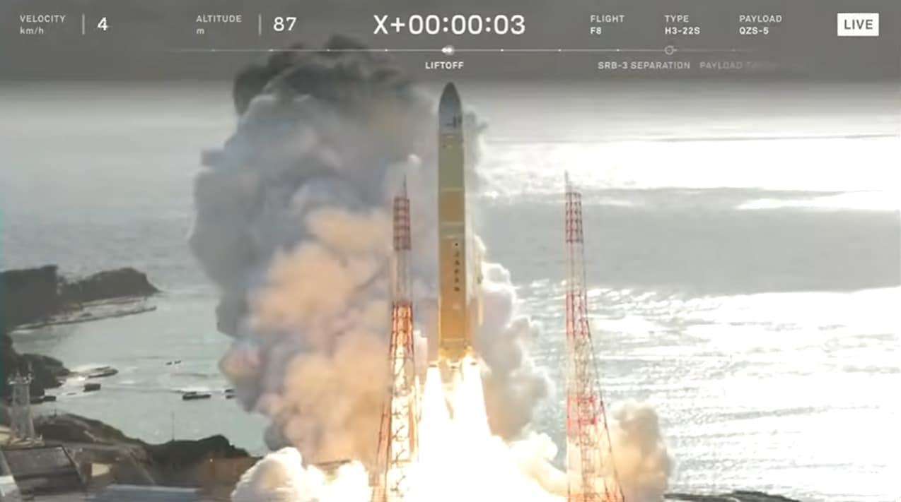 본문 이미지 - 일본의 GPS(위성항법시스템) 위성 '미치비키 5호기'를 탑재한 H3 로켓 8호기가 22일 일본 가고시마현 다네가시마 우주센터에서 발사됐다. (출처=일본우주항공연구개발기구(JAXA) 유튜브)