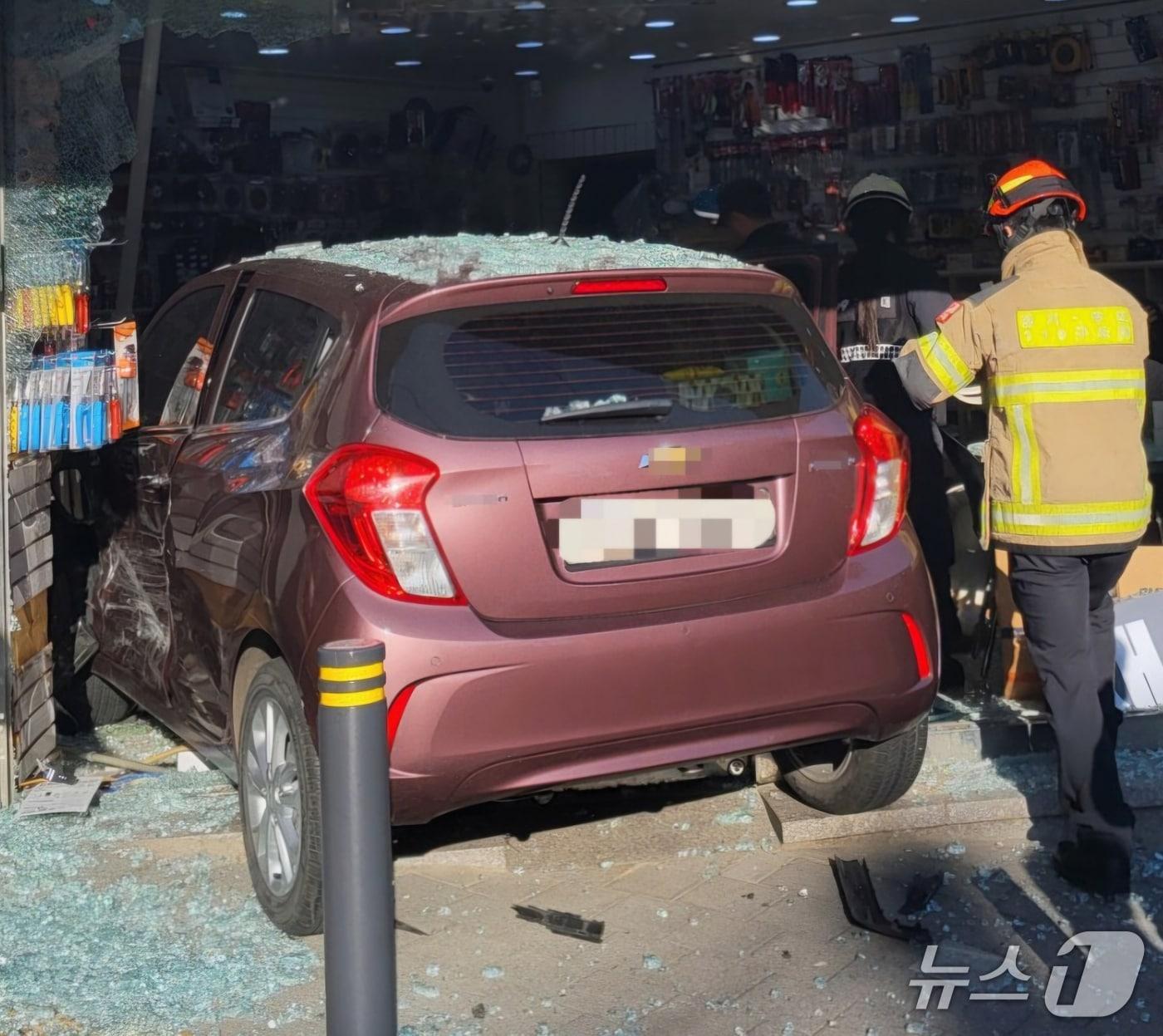 본문 이미지 - 사고현장(경기 부천소방서 제공/뉴스1)