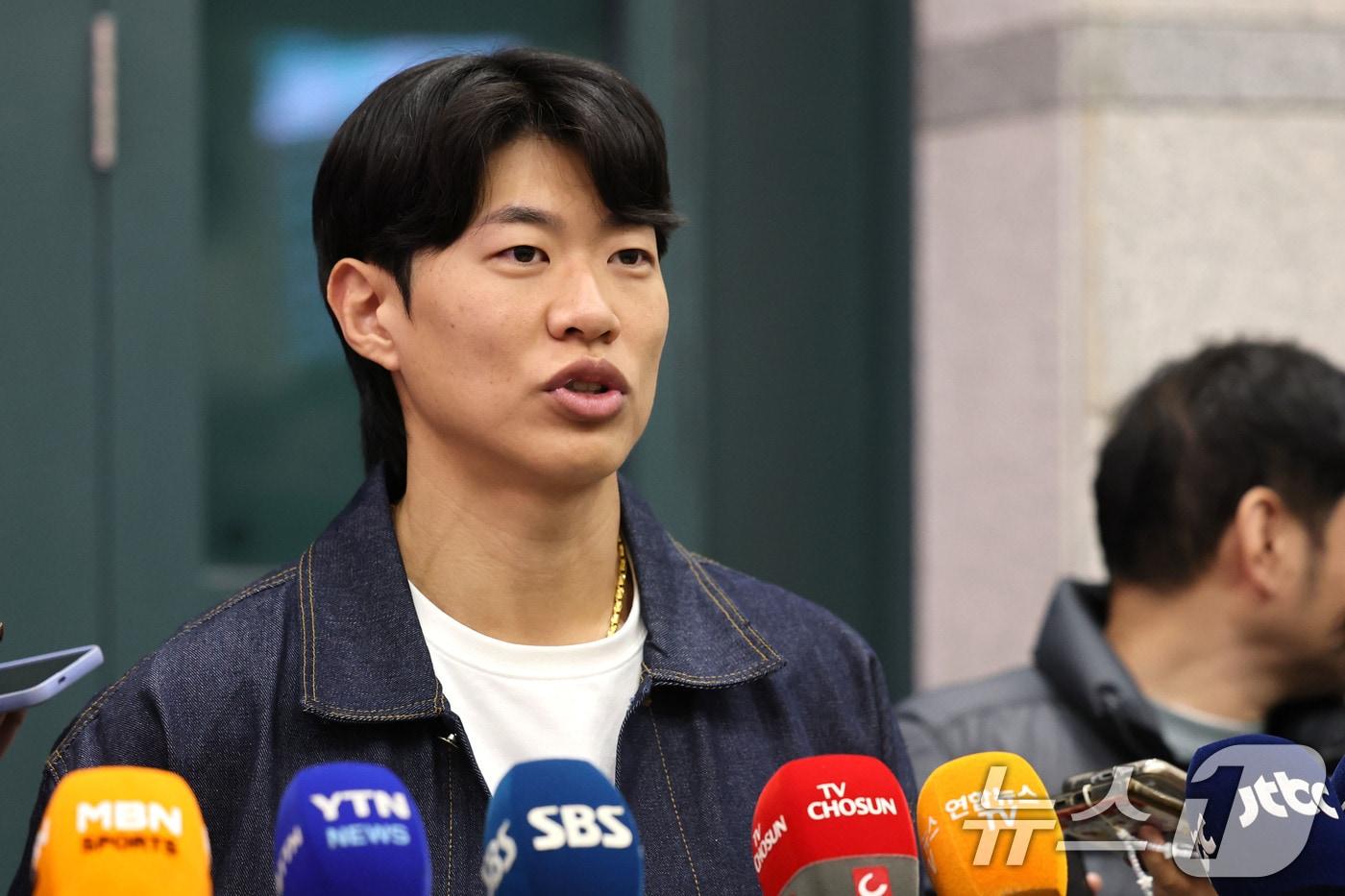 본문 이미지 - 송성문이 옆구리 부상을 당해 4주 진단을 받았다. / 뉴스1 DB ⓒ News1 이광호 기자