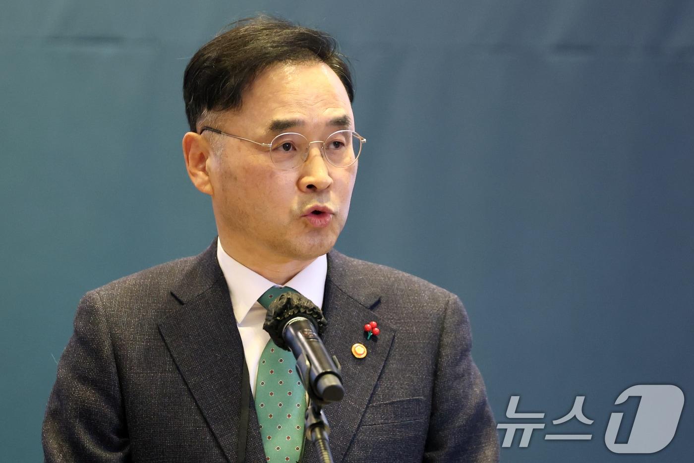 차정인 국가교육위원회 위원장이 23일 오후 서울 영등포구 여의도 FKI타워에서 열린 '취임 100일 기념 운영보고회'에서 기조발언을 하고 있다. 2025.12.23/뉴스1 ⓒ News1 황기선 기자