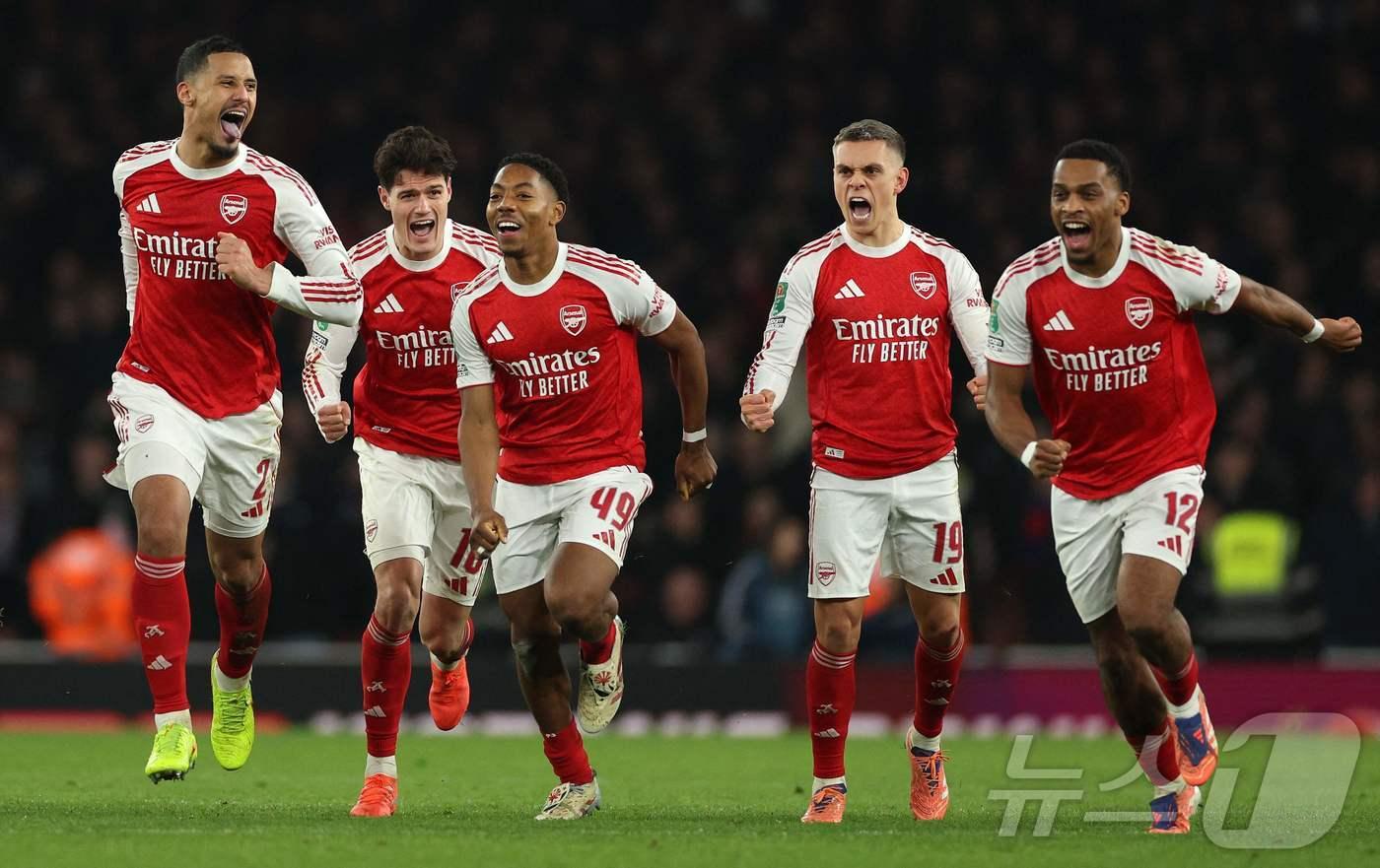 리그컵 준결승에 진출한 아스널. ⓒ AFP=뉴스1