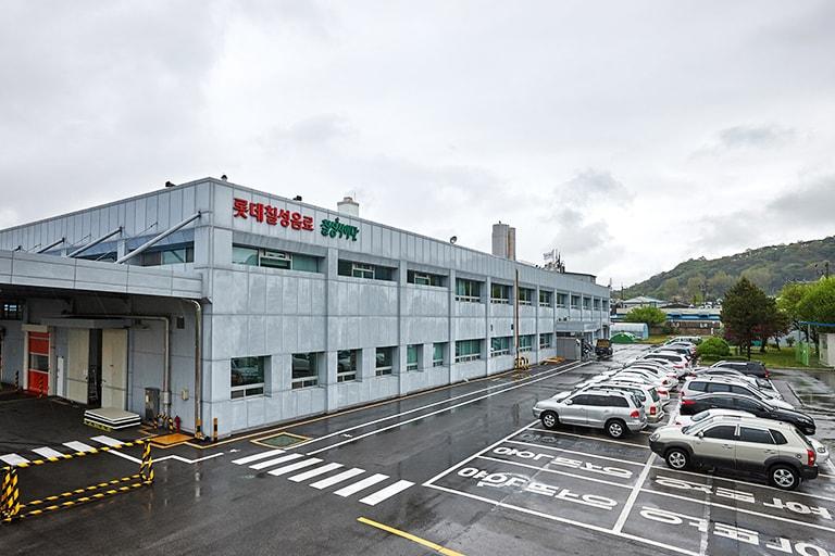 본문 이미지 - 롯데칠성음료 광주공장(롯데칠성음료 누리집 갈무리)