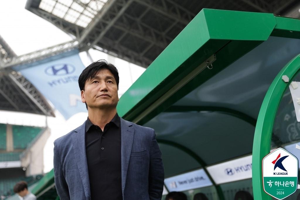 본문 이미지 - 정정용 전북 현대 감독. (한국프로축구연맹 제공)