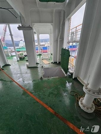 본문 이미지 - 24일 추락 사고 현장.(민주노총 경남지역본부 제공. 재판매 및 DB금지)