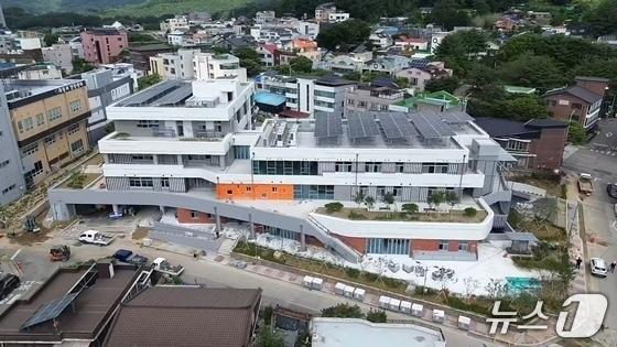 본문 이미지 - 계룡복합문화센터 전경(계룡시 제공.재판매 및 DB금지)/뉴스1