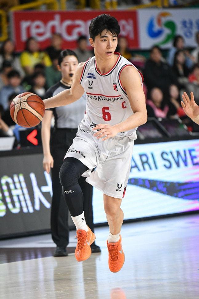 본문 이미지 - 안양 정관장 박지훈. (KBL 제공)